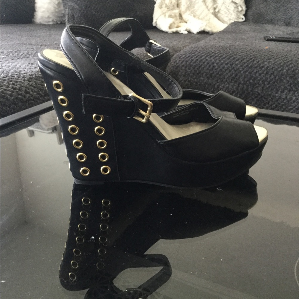 Brand new wedges